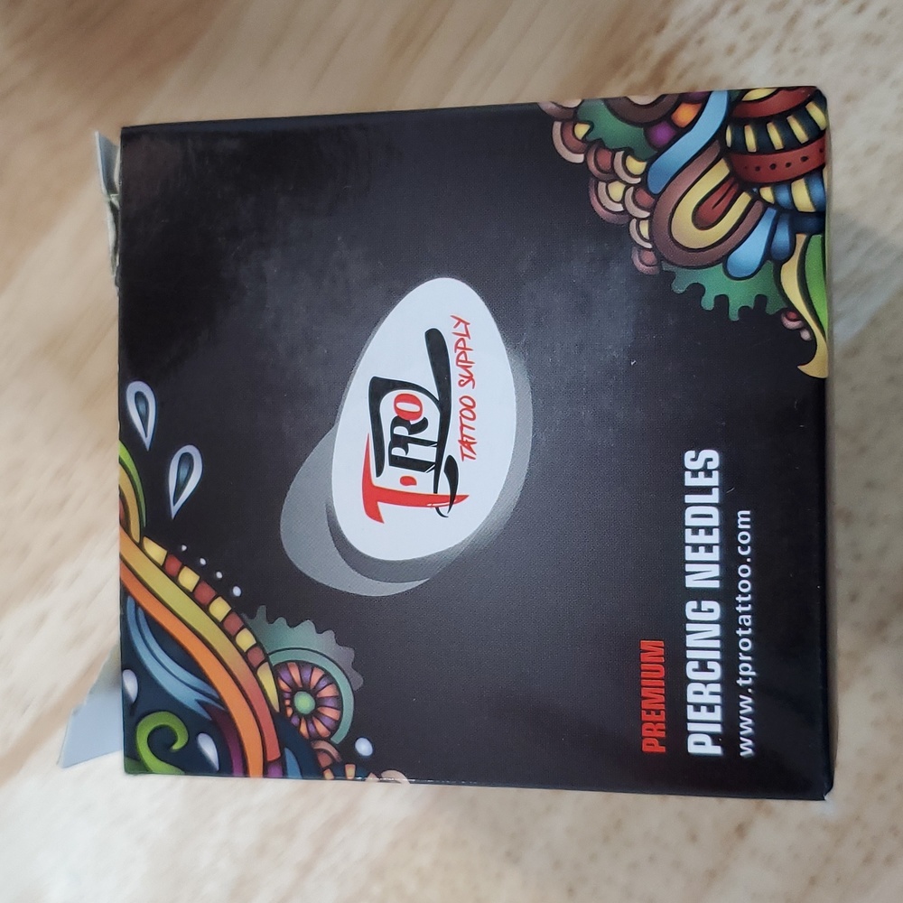 T-Pro Tattoo Supply 18g piercing needles